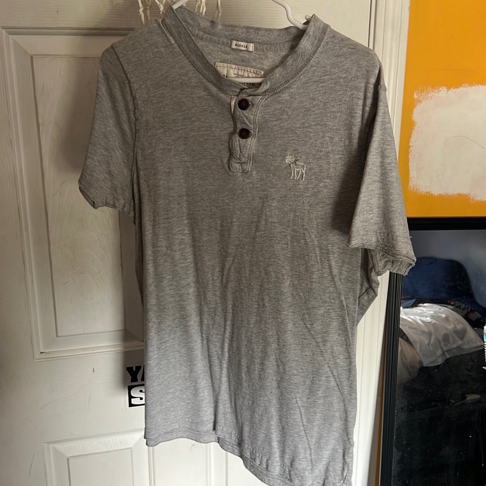 Men’s Abercrombie and fitch shirt